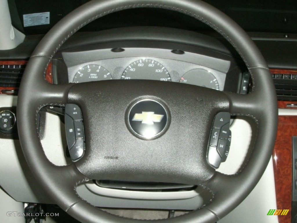 2009 Chevrolet Impala LTZ Neutral Steering Wheel Photo #76574278