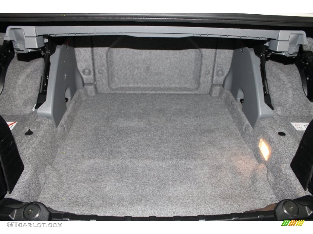2010 BMW 3 Series 335i Convertible Trunk Photo #76574822