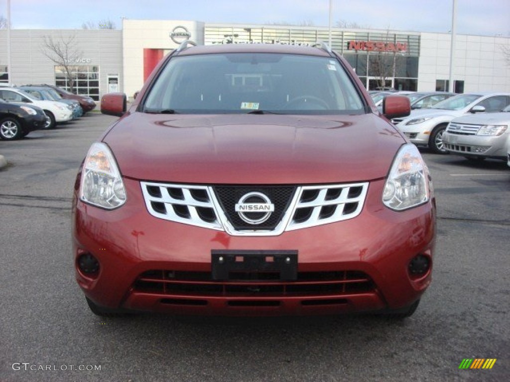 2011 Rogue SV - Cayenne Red / Black photo #8