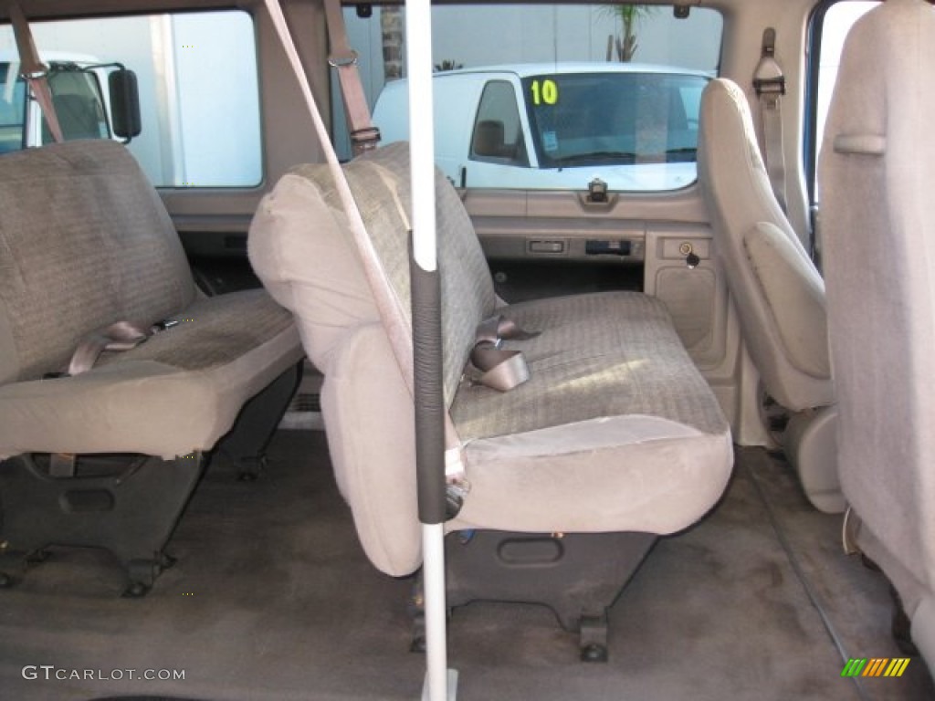 2001 E Series Van E350 Super Duty Passenger Extended - Light Blue / Medium Graphite photo #4