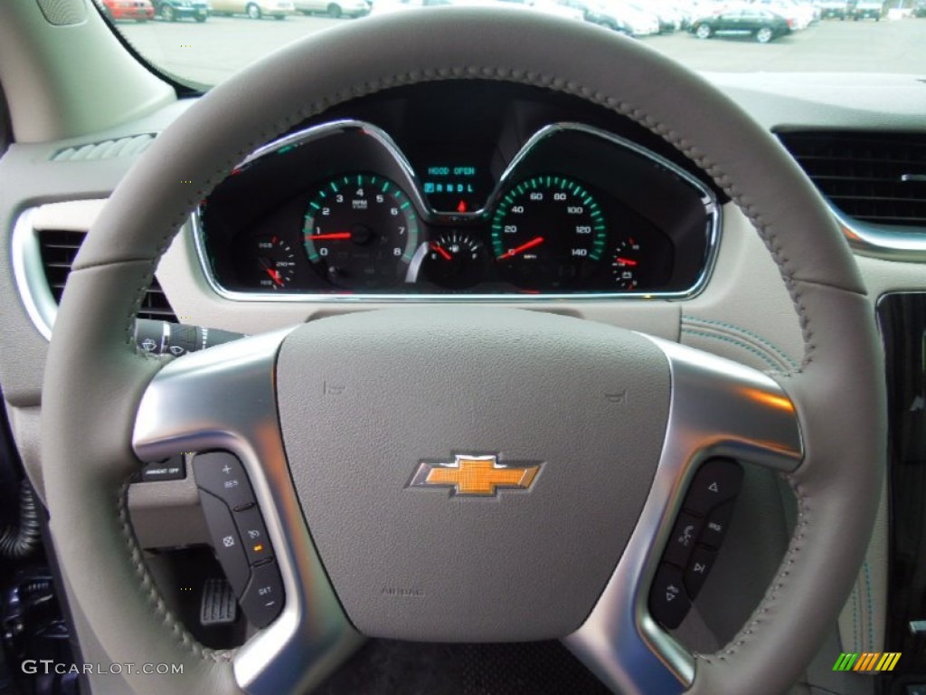 2013 Chevrolet Traverse LT Dark Titanium/Light Titanium Steering Wheel Photo #76576561