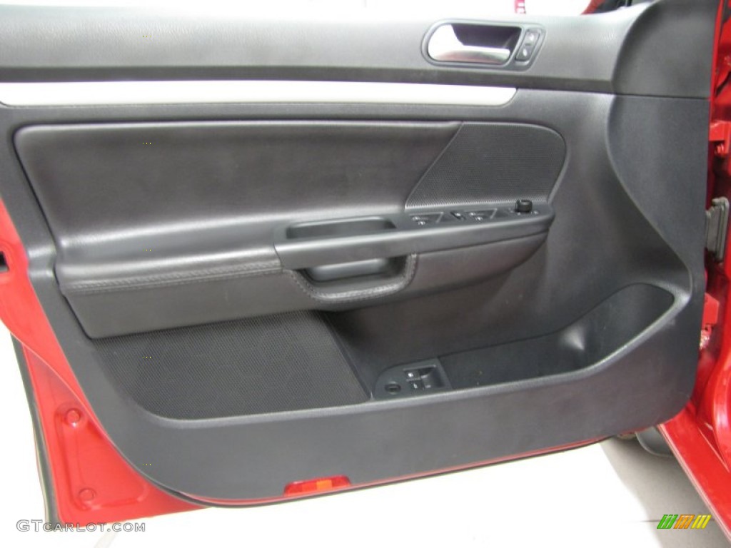2010 Jetta Limited Edition Sedan - Salsa Red / Titan Black photo #9