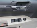 Cool Vanilla - 300 C HEMI Photo No. 6