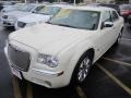 Cool Vanilla - 300 C HEMI Photo No. 12