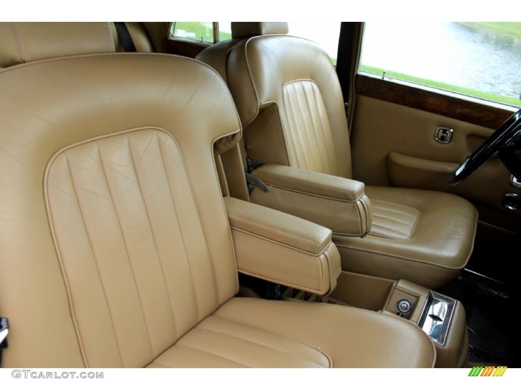 Tan Interior 1978 Rolls-Royce Silver Shadow II Standard Silver Shadow II Model Photo #76579259