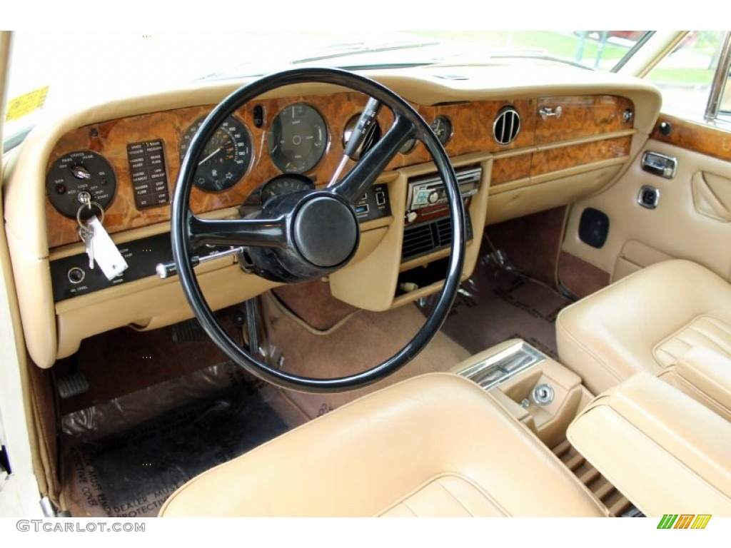 Tan Interior 1978 Rolls-Royce Silver Shadow II Standard Silver Shadow II Model Photo #76579282