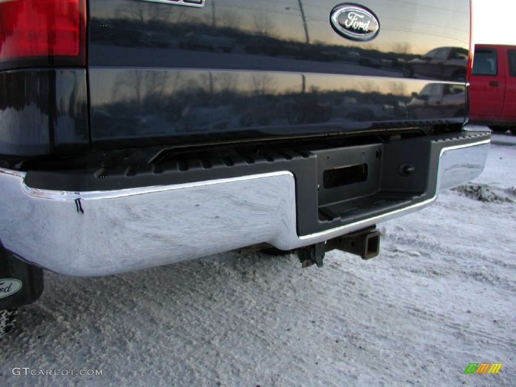 2004 F150 XLT Regular Cab 4x4 - True Blue Metallic / Medium/Dark Flint photo #30