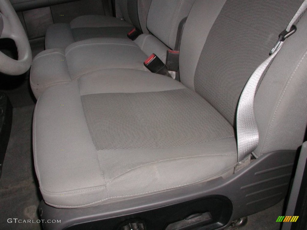 2004 F150 XLT Regular Cab 4x4 - True Blue Metallic / Medium/Dark Flint photo #47