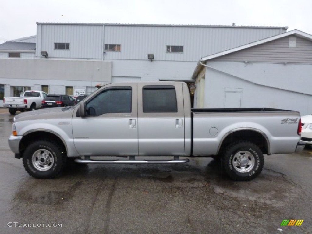2001 F250 Super Duty Platinum Edition Super Crew 4x4 - Silver Metallic / Medium Parchment photo #2