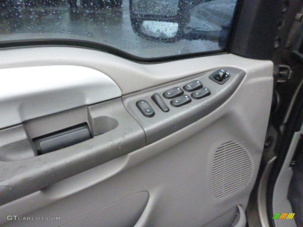 2001 F250 Super Duty Platinum Edition Super Crew 4x4 - Silver Metallic / Medium Parchment photo #14