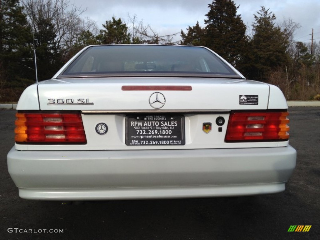 1991 SL Class 300 SL Roadster - Arctic White / Red photo #11