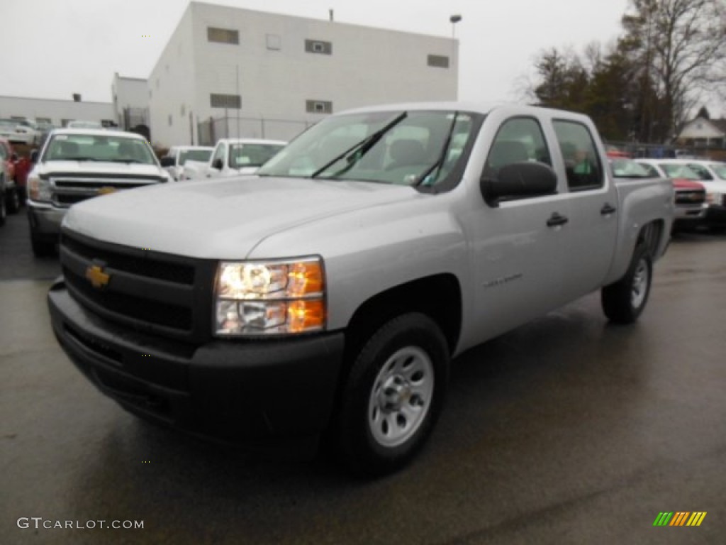 2013 Silverado 1500 Work Truck Crew Cab 4x4 - Silver Ice Metallic / Dark Titanium photo #2