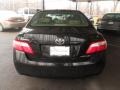Black - Camry LE Photo No. 5