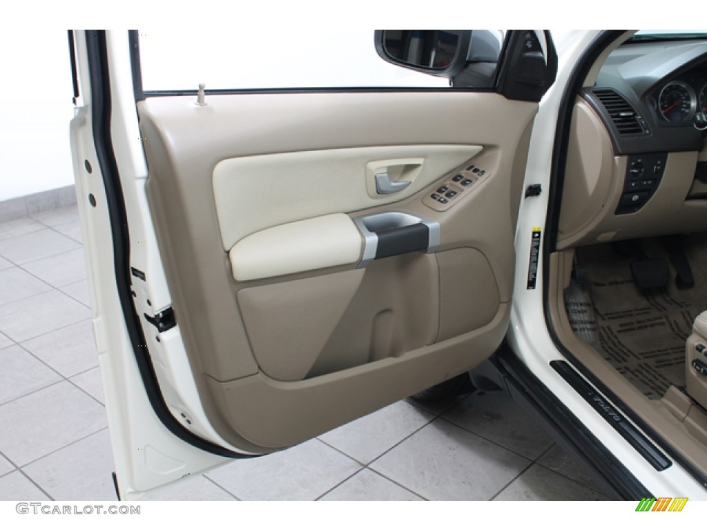 2010 Volvo XC90 V8 AWD Soft Beige Door Panel Photo #76592532