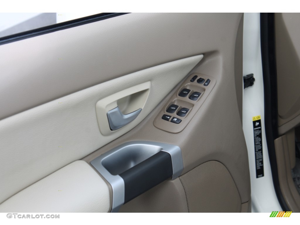 2010 XC90 V8 AWD - White Pearl Metallic / Soft Beige photo #17
