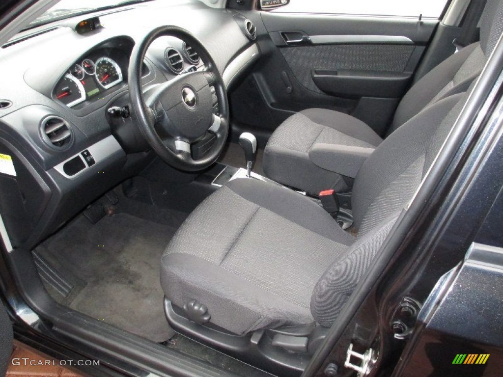 Charcoal Interior 2009 Chevrolet Aveo LT Sedan Photo #76593514