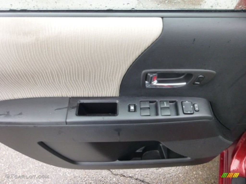 2008 MAZDA5 Sport - Copper Red / Sand photo #18