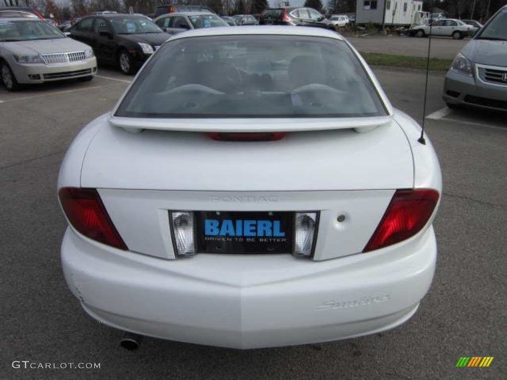 2005 Sunfire Coupe - Summit White / Graphite photo #6