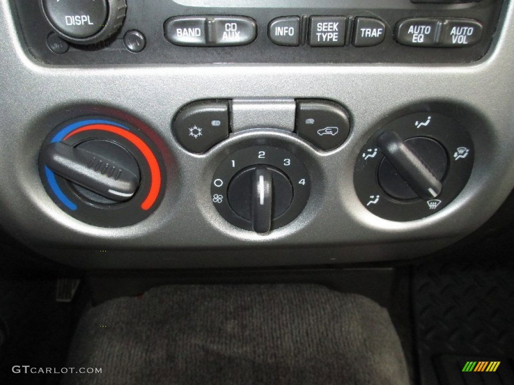 2011 Chevrolet Colorado LT Crew Cab Controls Photo #76594170