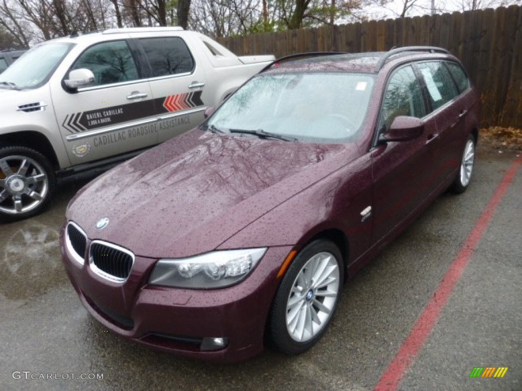 2009 3 Series 328xi Sport Wagon - Barbara Red Metallic / Black photo #3