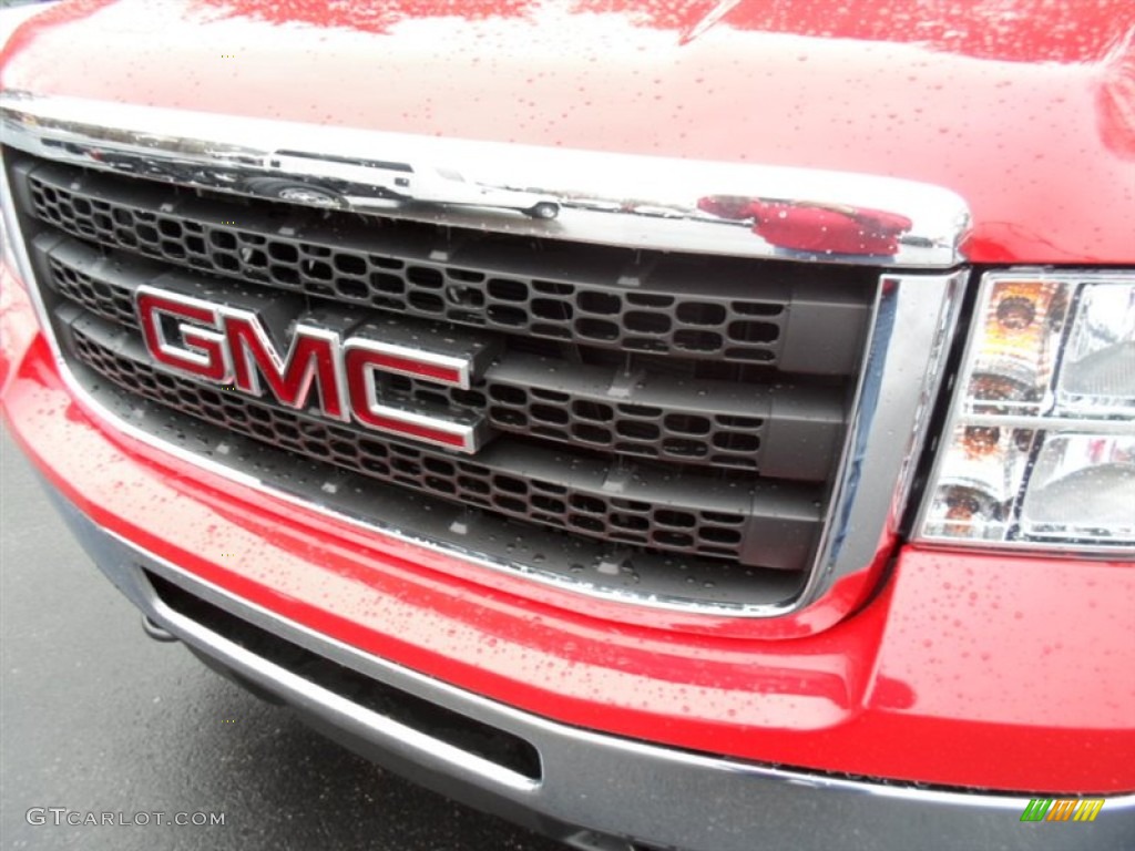 2013 Sierra 2500HD Extended Cab 4x4 Chassis - Fire Red / Dark Titanium photo #2
