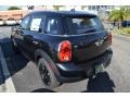 Absolute Black - Cooper Countryman Photo No. 4