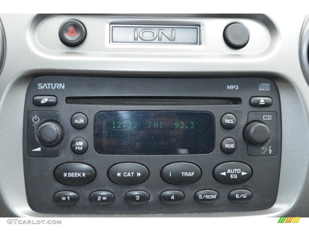 2005 Saturn ION 3 Quad Coupe Audio System Photo #76598960