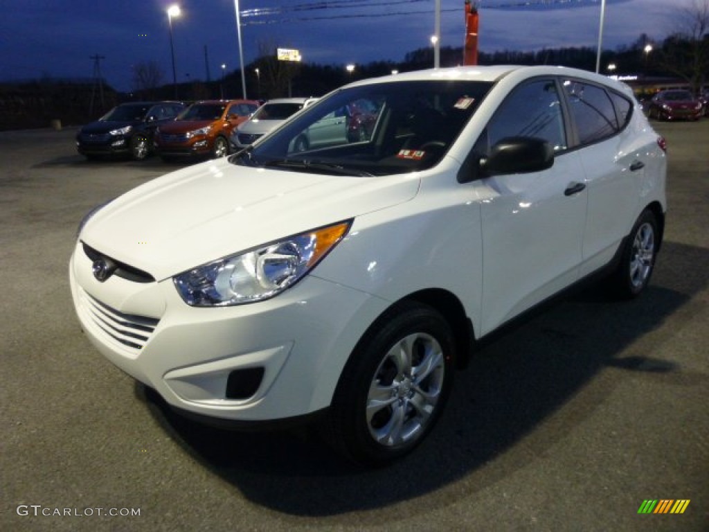 Cotton White 2013 Hyundai Tucson GL Exterior Photo #76599490