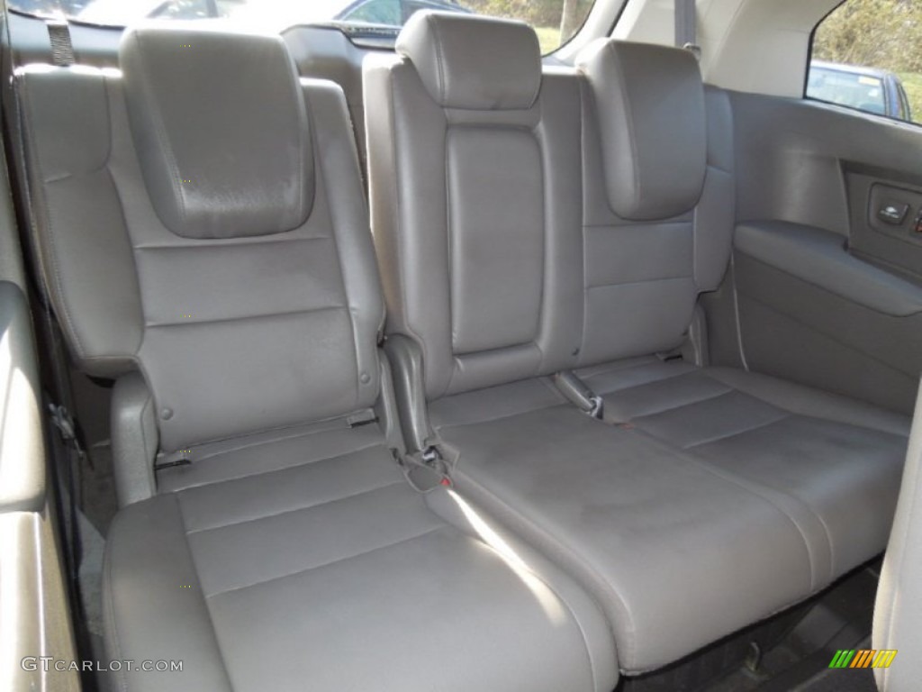 2011 Honda Odyssey Touring Rear Seat Photos