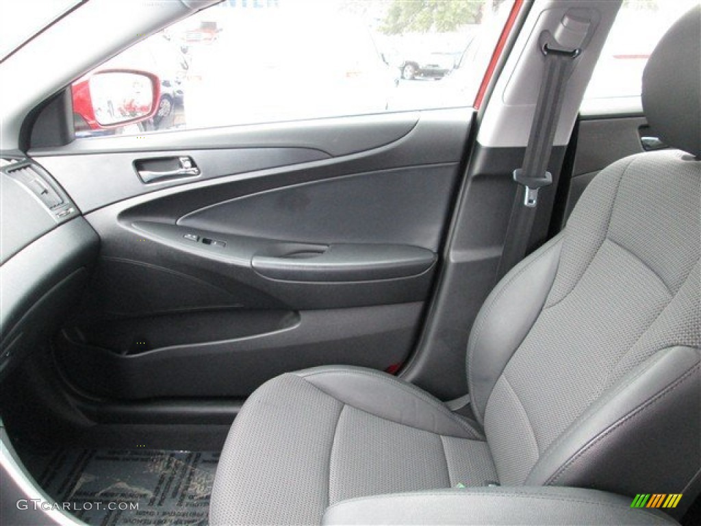2011 Sonata Limited 2.0T - Venetian Red / Gray photo #14