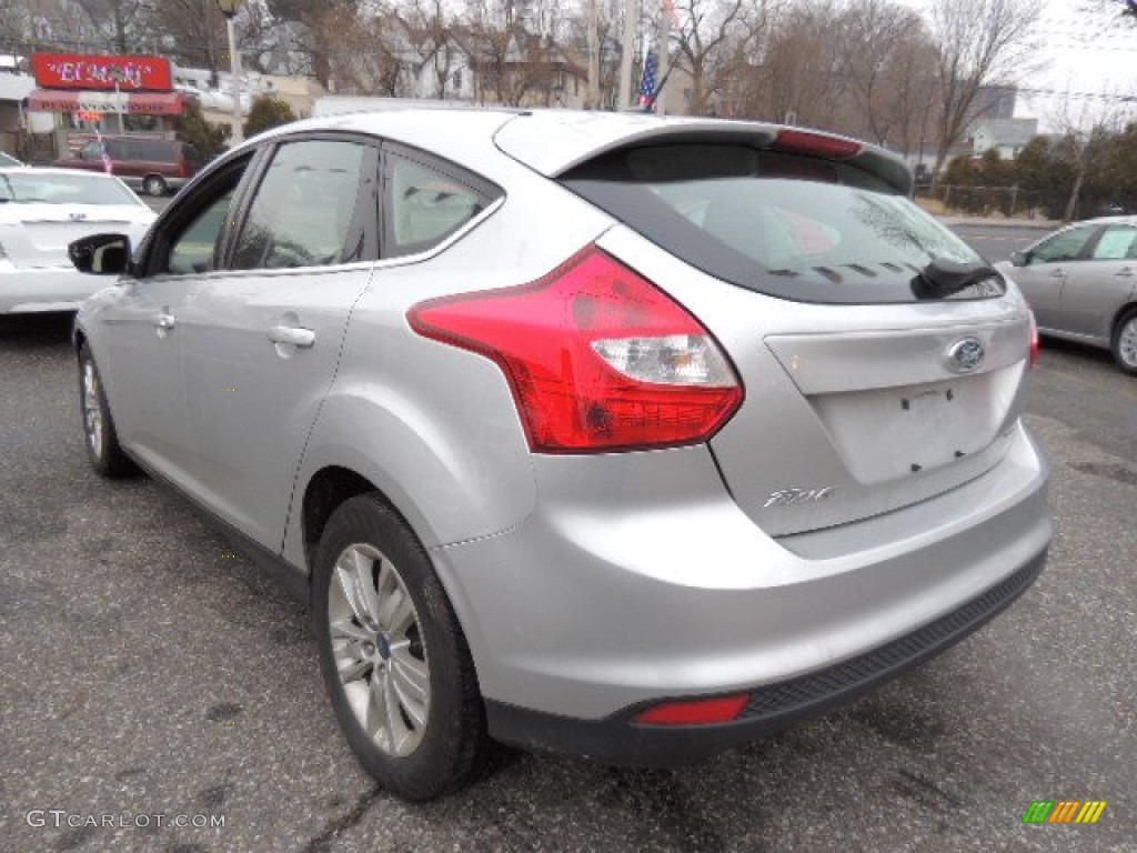 2012 Focus SEL 5-Door - Ingot Silver Metallic / Charcoal Black photo #10