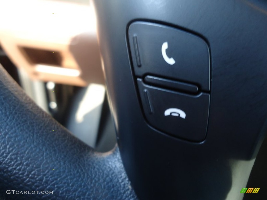 2011 Kia Forte EX Controls Photo #76602669