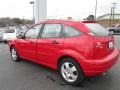 Infra-Red - Focus ZX5 SES Hatchback Photo No. 6