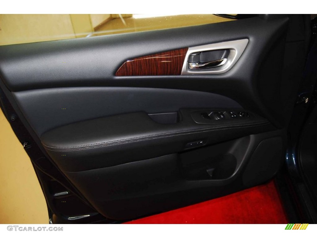 2013 Pathfinder Platinum - Arctic Blue Metallic / Charcoal photo #9