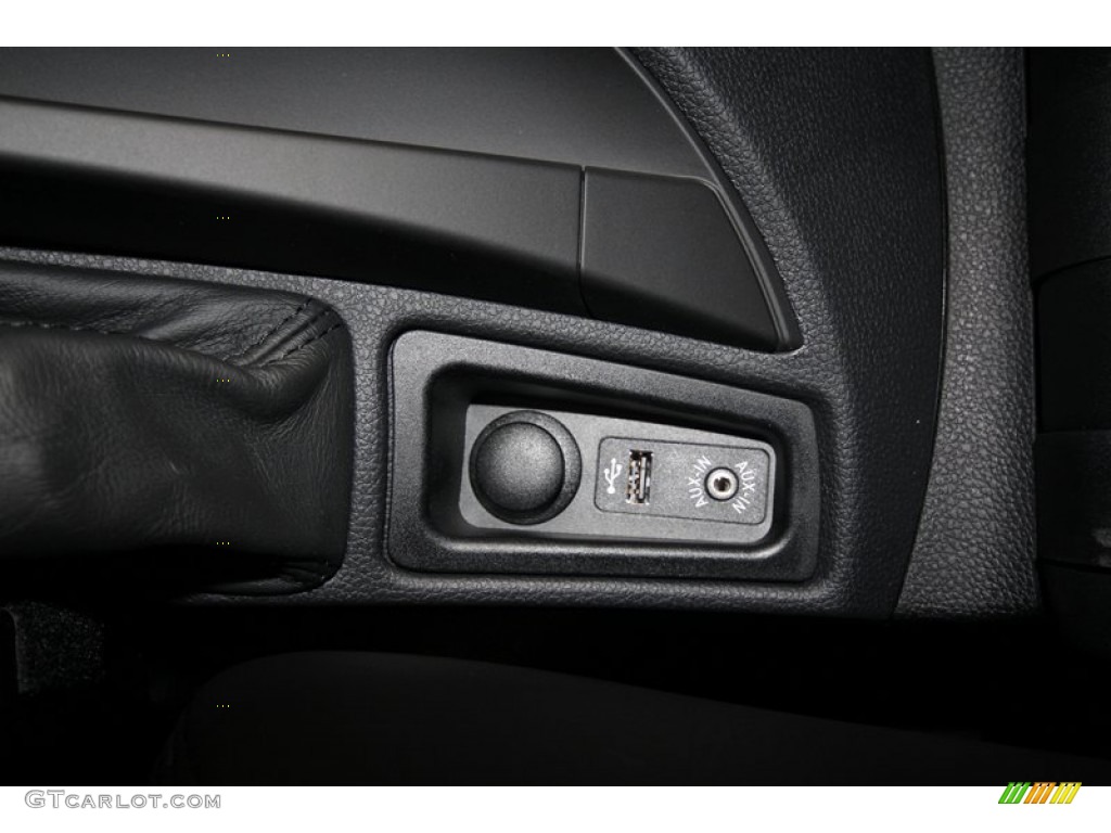 2012 1 Series 135i Convertible - Jet Black / Black photo #25