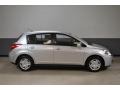 Brillant Silver - Versa 1.8 S Hatchback Photo No. 4