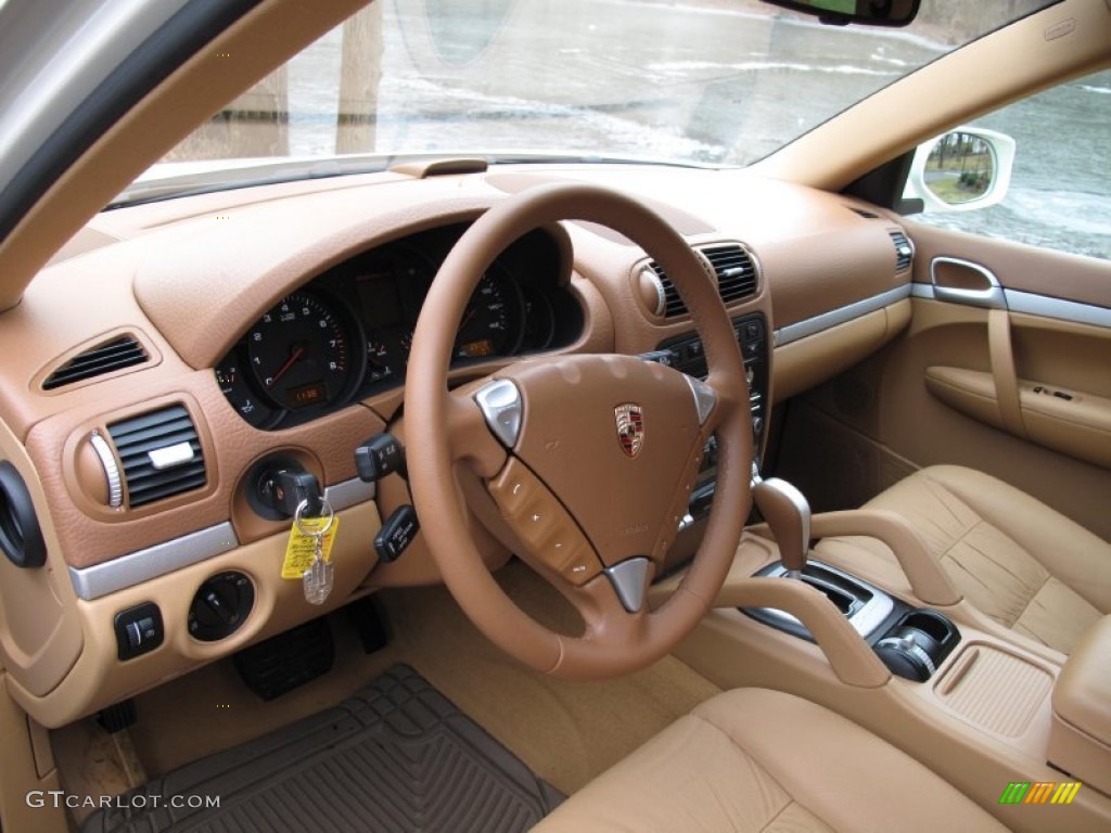 Havanna/Sand Beige Interior 2010 Porsche Cayenne Tiptronic Photo #76610695
