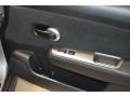 Brillant Silver - Versa 1.8 S Hatchback Photo No. 28
