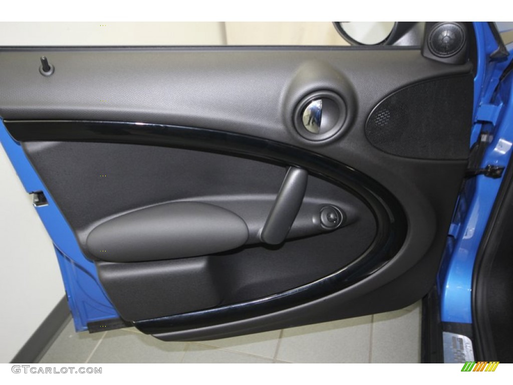 2012 Mini Cooper S Countryman Carbon Black Door Panel Photo #76611053