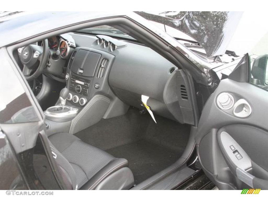 2013 Nissan 370Z Sport Coupe Black Dashboard Photo #76611515