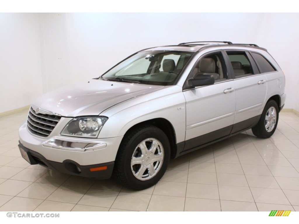 Bright Silver Metallic 2005 Chrysler Pacifica Touring AWD Exterior Photo #76617352
