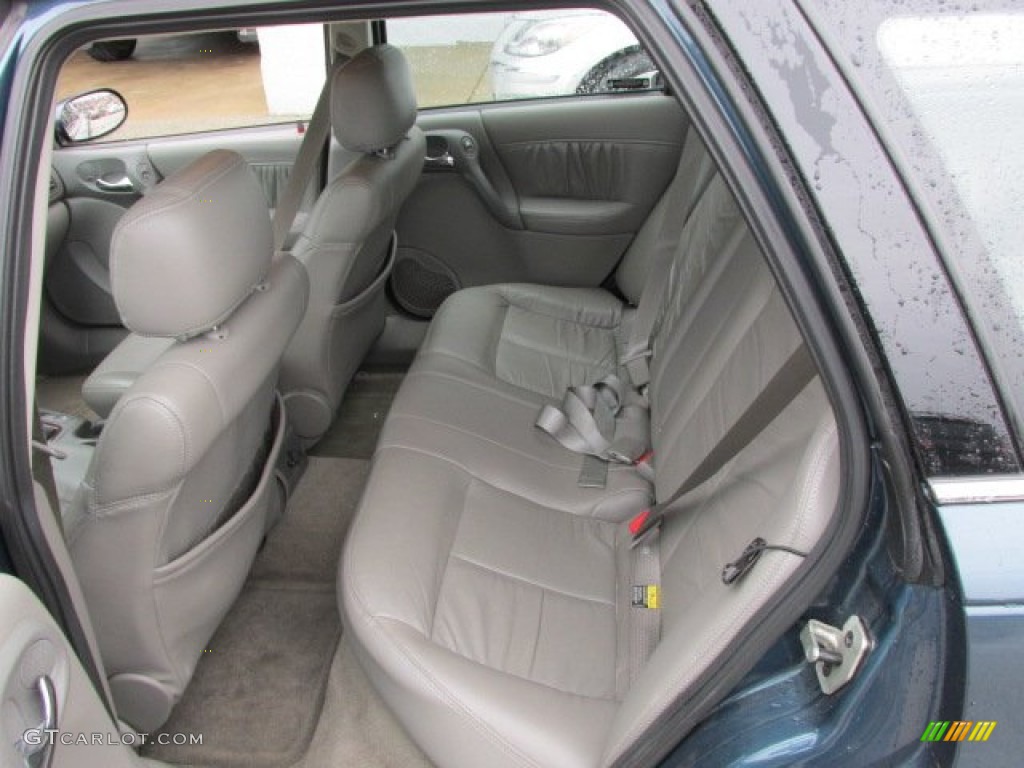 2002 L Series LW300 Wagon - Medium Blue / Gray photo #14