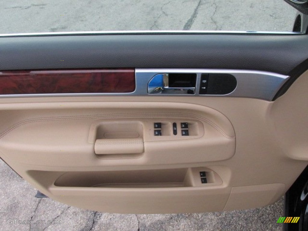 2004 Volkswagen Touareg V6 Pure Beige Door Panel Photo #76620382