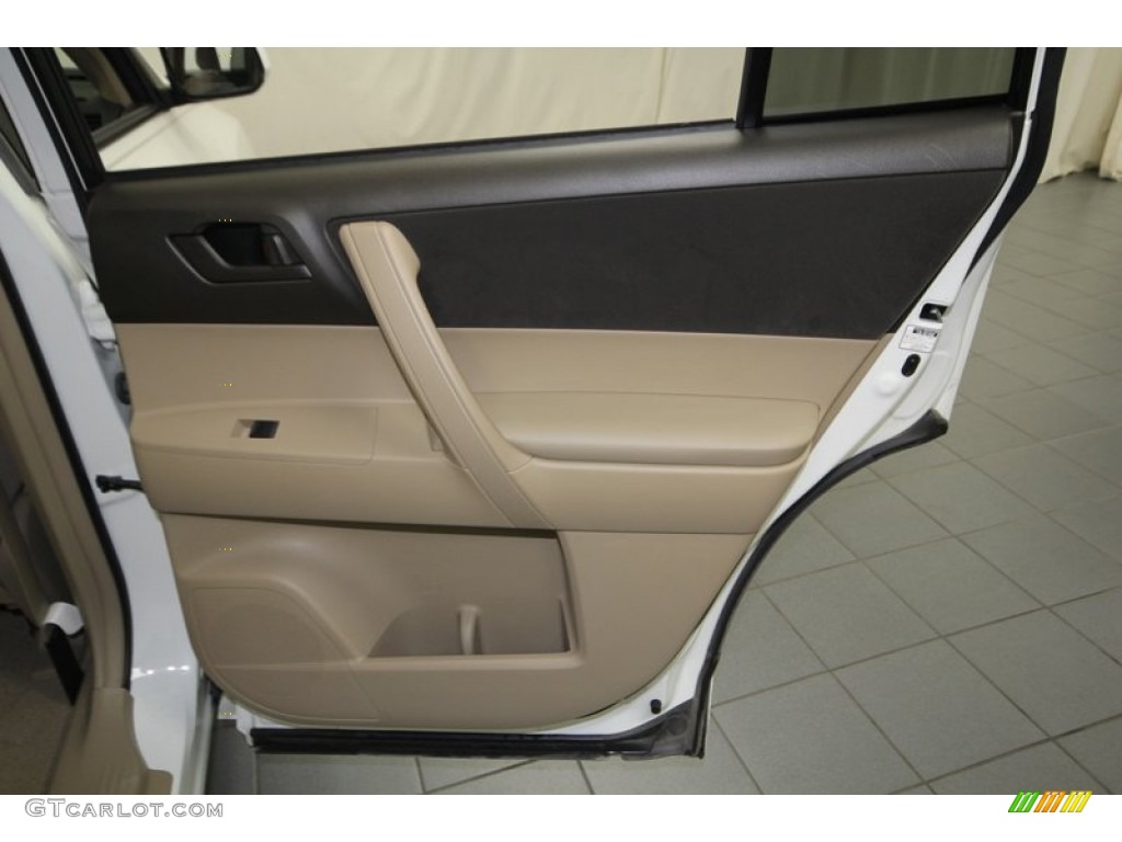 2010 Toyota Highlander Standard Highlander Model Sand Beige Door Panel Photo #76620883