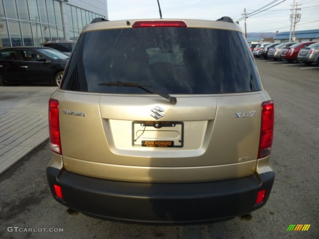 2007 XL7 AWD - Prairie Gold Metallic / Beige photo #10