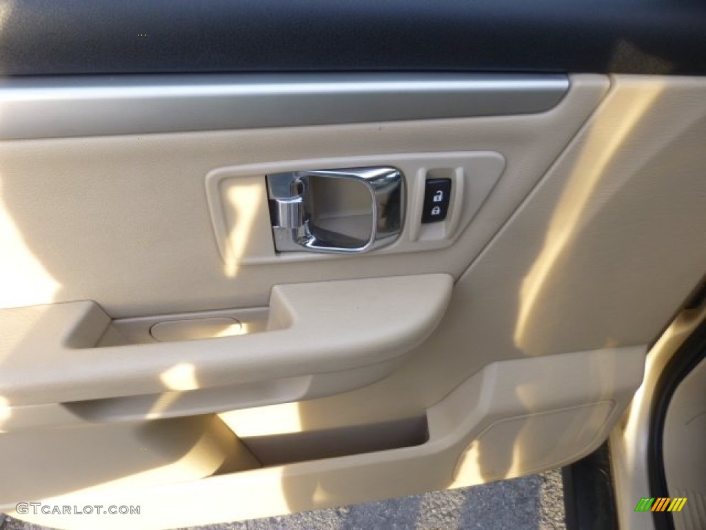 2007 XL7 AWD - Prairie Gold Metallic / Beige photo #16