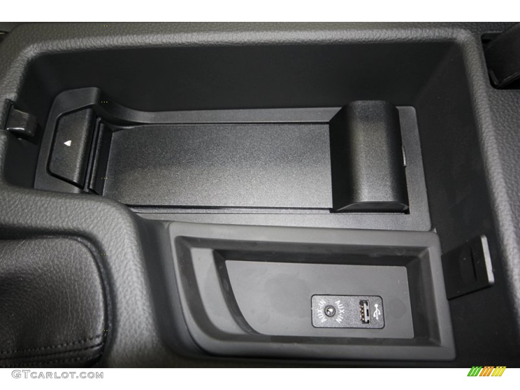2013 3 Series 335i Sedan - Alpine White / Black photo #20