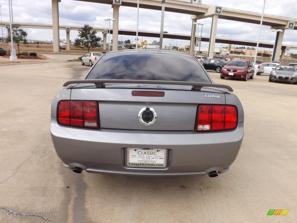 2006 Mustang GT Deluxe Coupe - Tungsten Grey Metallic / Light Graphite photo #7