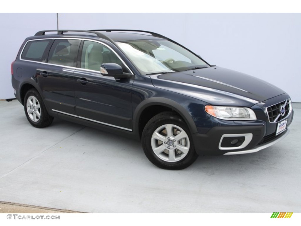 2013 XC70 3.2 - Caspian Blue Metallic / Sandstone photo #1