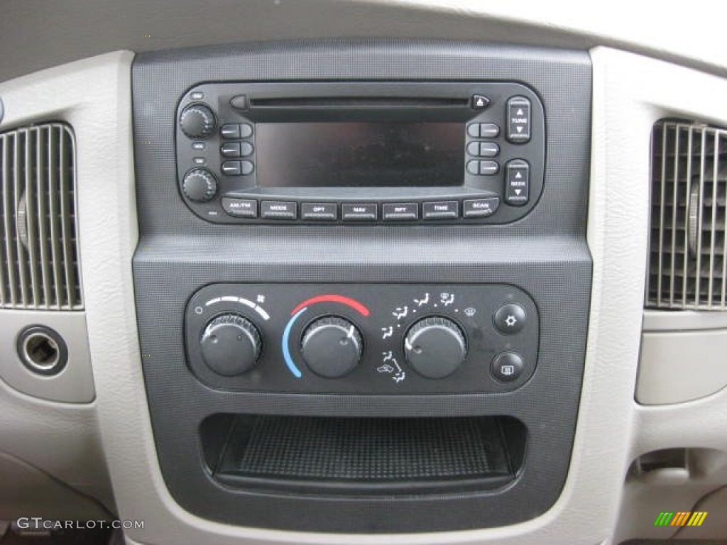 2005 Dodge Ram 1500 SLT Quad Cab 4x4 Controls Photos